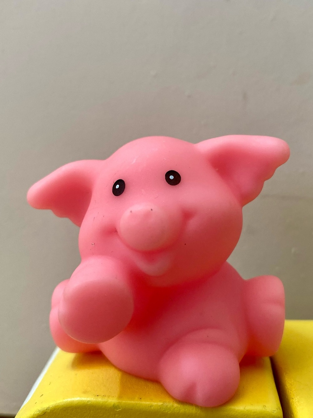 Fisher Price Little People Farm Pig 2011 Replacement Figure